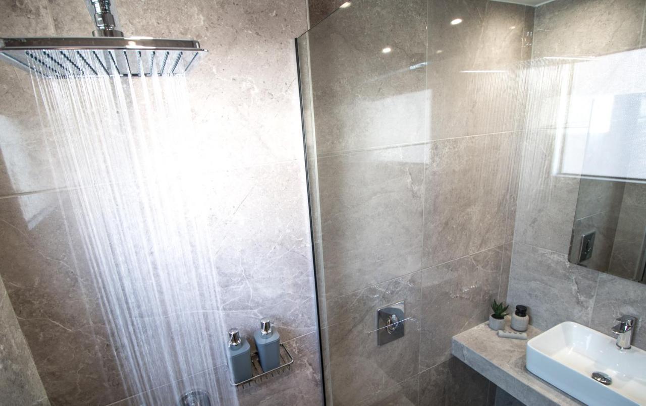Aelia Seaside Luxury Suites Νέα Καρβάλη Εξωτερικό φωτογραφία